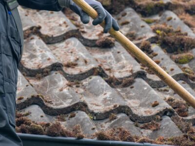 How much does roof cleaning cost Owlsmoor