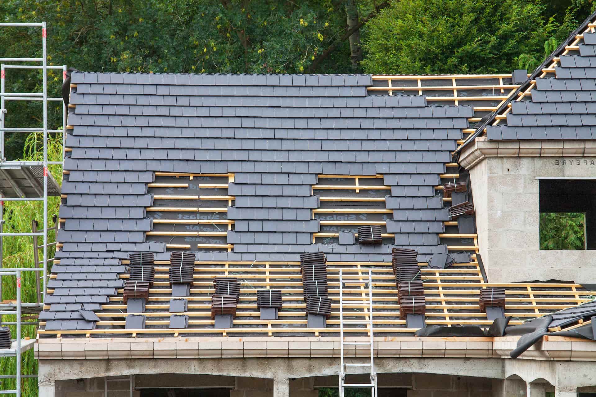 Slate roof installers near me Camberley & Yateley