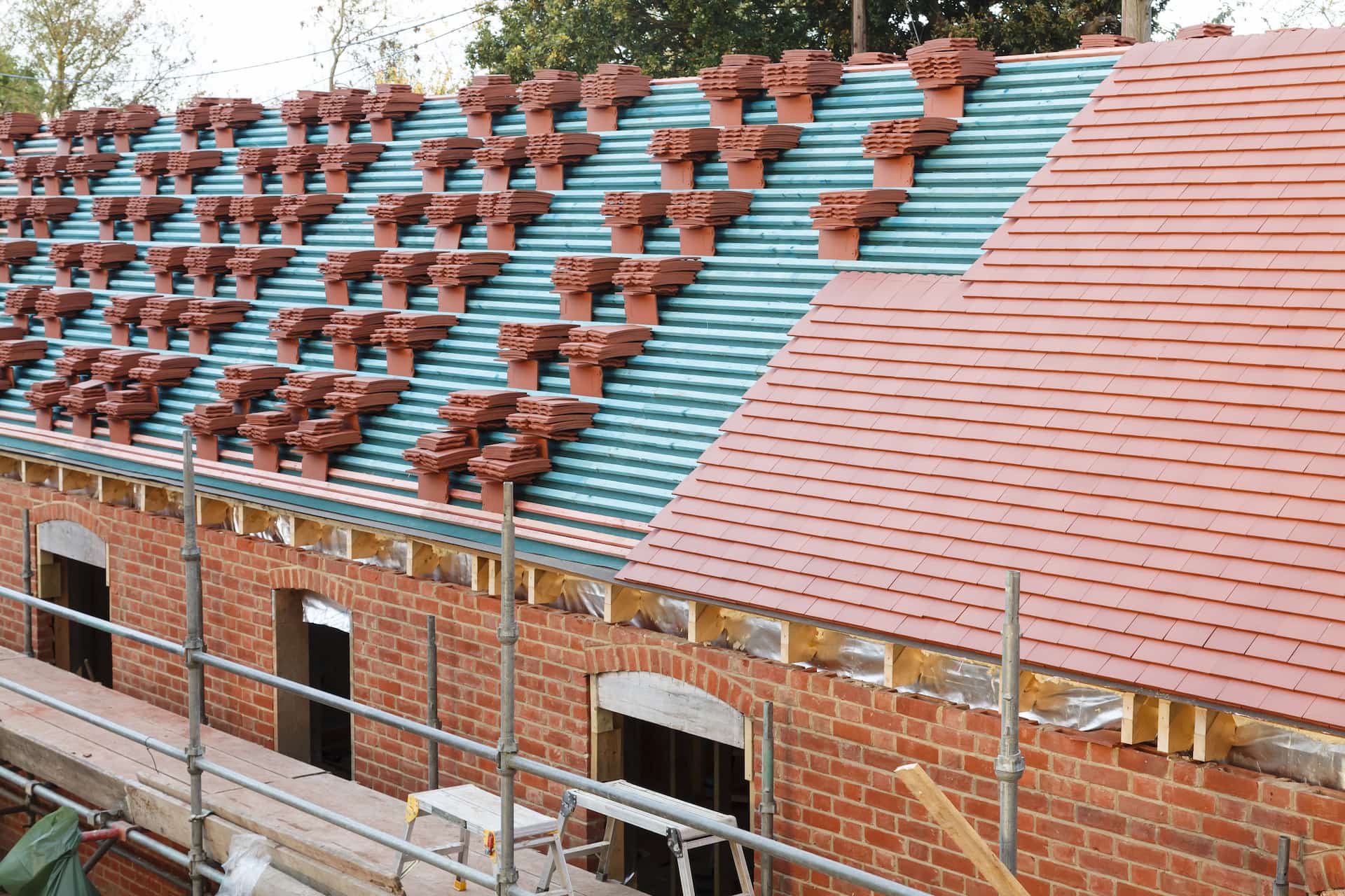 Tiled roofs near me Camberley & Yateley